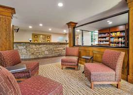 Comfort Suites Boone - University Area 3