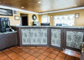 Econo Lodge Cocoa Beach - near the Port 2