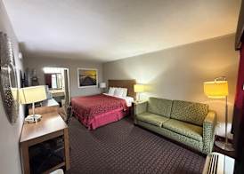 Days Inn by Wyndham Seymour 4