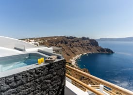 Evanthia Best View Thirassia Island Hotel 4