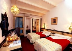 Hotel Moulay Yacoub 5