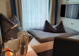 Hotel Merlin 2
