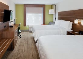 Holiday Inn Express & Suites REIDSVILLE by IHG 4