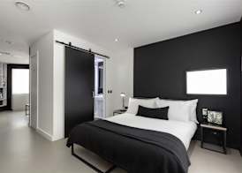 Kip Hotel 4