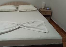 2 Bed Flat - Sleeps 5 - Parking - Wifi 2