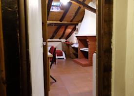 GuestHost - Castiglione Lovely Mansarda 5