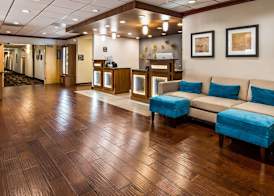 Clarion Pointe near Medical Center 5