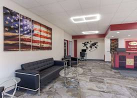 Econo Lodge Cave City 5