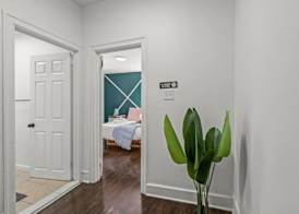 Cozy&Chic Apartments Near Downtown 2
