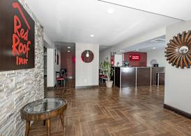 Red Roof Inn Raleigh North-Crabtree Mall-Lenovo Center 5