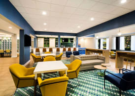 Sonesta Select Philadelphia Airport 5