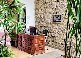 Hotel Expres By Hosting House 5