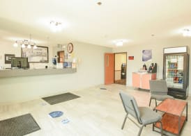 Super 8 by Wyndham McLean/Bloomington SW 4