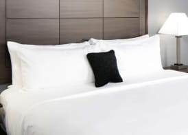 Red Lion Inn and Suites Everett 2