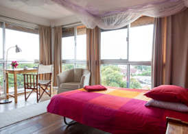Q2 Bar & Guesthouse 3