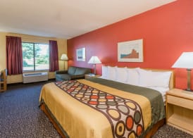 Super 8 by Wyndham Appleton 4