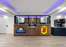Super 8 by Wyndham Baltimore Northwest 3