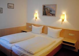 Hotel & Café Göller 3