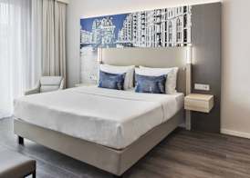 Courtyard by Marriott Hamburg City 5