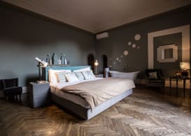 AdAstra Suites 3