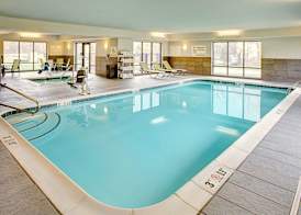 Hampton Inn & Suites Lansing West 5