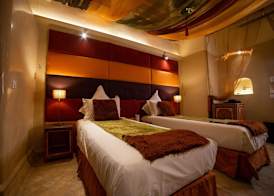 MAISON MK Adults ONLY - Music Riad 3