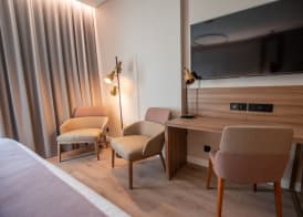 Hotel Giralda Center 4