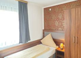 Kirchberg Hotel garni 5