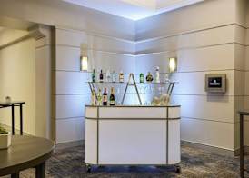 Renaissance Los Angeles Airport Hotel 3