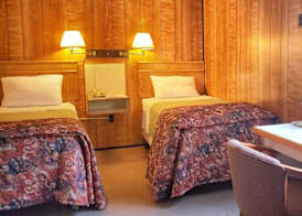 Keystone Hotel 5