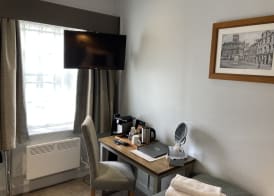 West Port Hotel 5