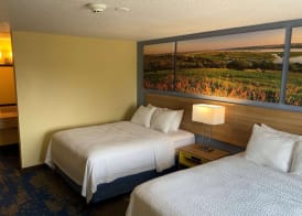 Days Inn by Wyndham Newton 4