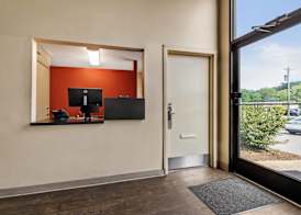 Suburban Studios Brentwood - Nashville 4