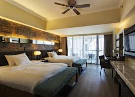 The Bellevue Resort 5