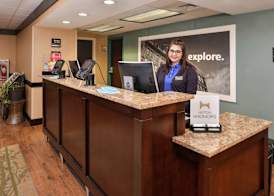 Hampton Inn Staunton 5