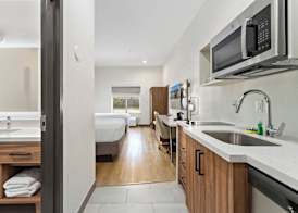 Hawthorn Extended Stay by Wyndham Port Arthur 5
