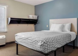 WoodSpring Suites Raleigh Garner 4