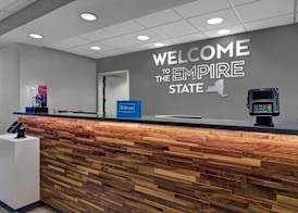 Hampton Inn & Suites Syracuse Dewitt 5