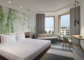 Novotel Mumbai Juhu Beach 5
