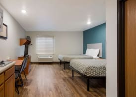 WoodSpring Suites Johnson City 4
