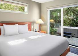 Long Beach Lodge Resort 5