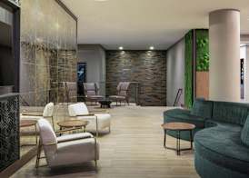 Courtyard by Marriott Chicago Downtown/River North 3