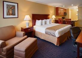 Best Western Forest Inn 4