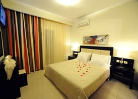 Mamfredas Luxury Resort 2