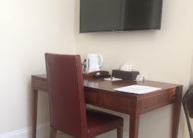 Kings Park Hotel 4