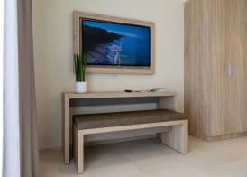 Palace Lido Hotel & Suites 3