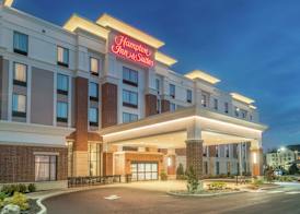 Hampton Inn & Suites Newburgh - Stewart Airport, NY 2