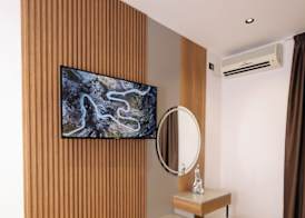 Emar Hotel 5