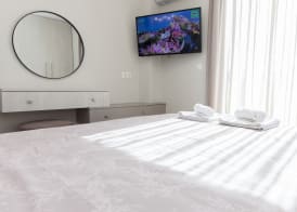 Marousi Modern Green Oasis with Balcony 3