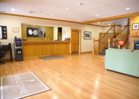 Country Inn & Suites by Radisson, Bloomington-Normal West, IL 3